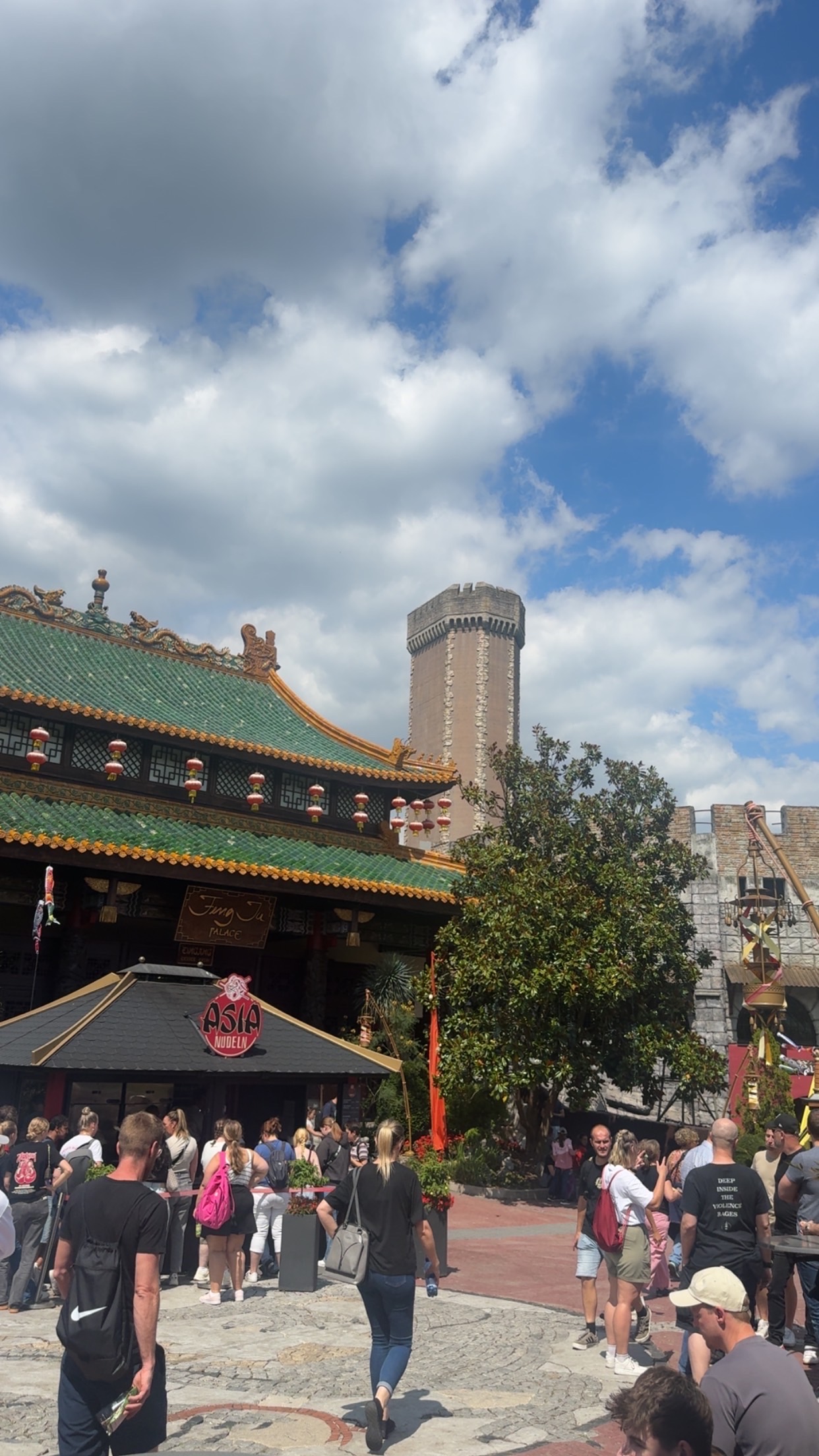 Feng Ju Palace